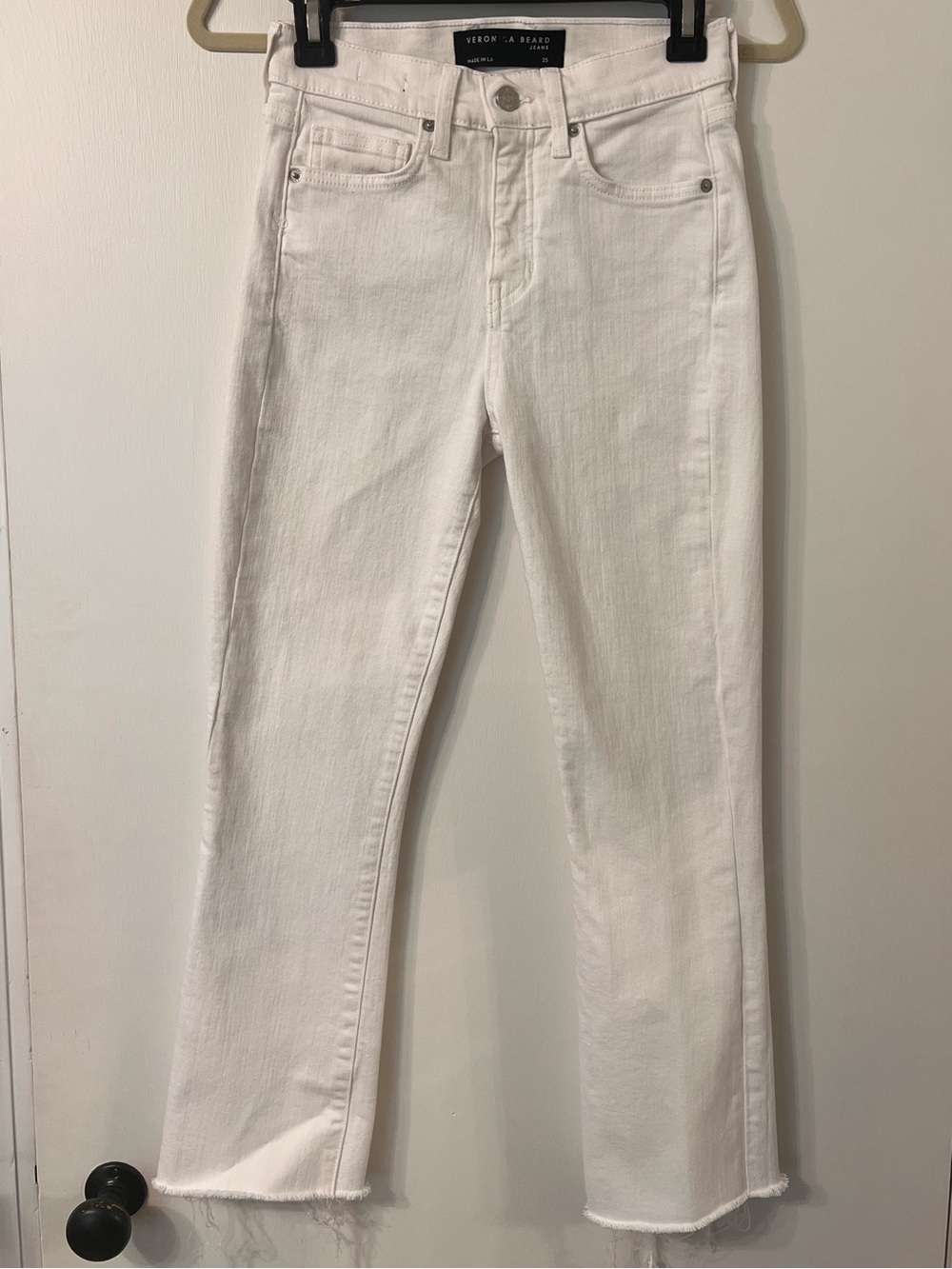 VERONICA BEARD CARLY KICK FLARE HIGH RISE JEANS ✨